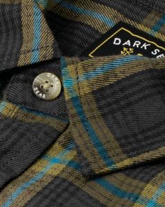 Premium Lightweight Dark Seas Garrison Flannel – C