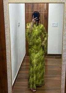 Flowy Green Abstract Print Maxi Dress