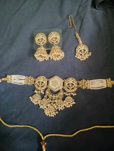 Elegant Pearl &amp; Gold Choker Set