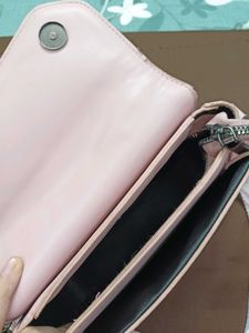 Chic Pink Top-Handle Handbag with Detachable Strap