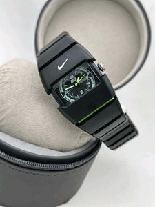 NIKE*❣️🔸 *MEN'S WATCH*🔸 *GOOD QUALITY*🔸 *DAILY