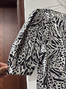 H&amp;M Animal Print Top