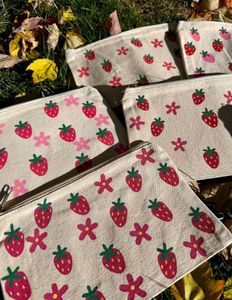 Cute Strawberry Pouche