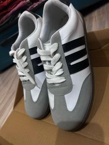 Stylish White &amp; Grey Sneakers