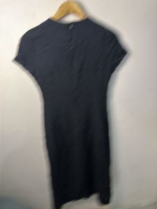Black Short Sleeve Dress