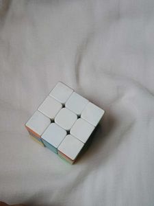Classic 3x3 Cube Puzzle