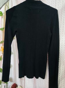 Black Knit Turtleneck Top