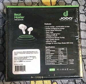 Earbuds (Beat Master's Original) Totally New