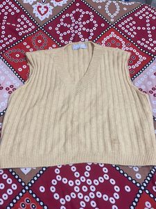 Yellow Sleeveless V-Neck Sweater Vest