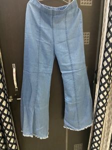 Bootcut Blue Jeans
