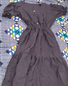 Chic Black Puff Sleeve Tiered Dress