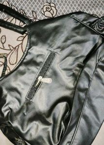 Chic Black Faux Leather Shoulder Bag
