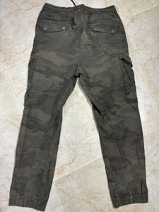 Men's Camo Cargo Jogger Pants