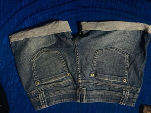 Stylish Cuffed Denim Shorts