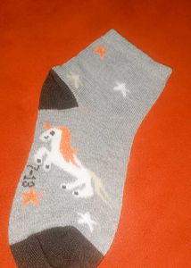 WINTER WEAR Muffler, Gloves N Socks For Baby Girl