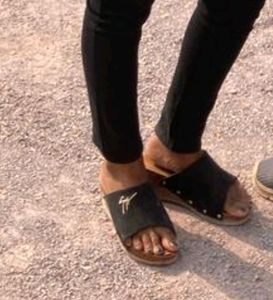 5 Sandals