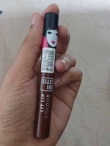 elle 18 lit lip colour