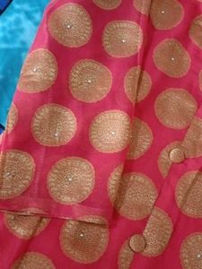 Elegant Pink Kurta with Gold Print