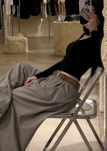 Wide Leg Pleated Pants