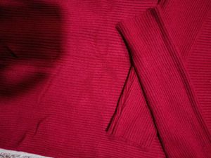Maroon Ribbed Turtleneck Sweater