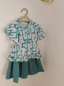 Girls' Teal Pleated Skirt and Top