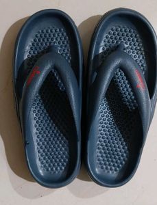 Contourm Recovery Flip Flops - Size 7