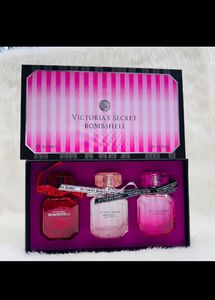 Victoria's Secret Bombshell Perfume Set