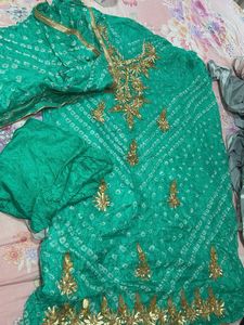 Green Bandhani Kurta Set with Golden Embroidery