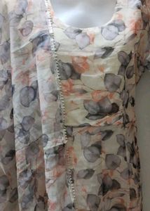 Elegant Floral Print Kurta Set