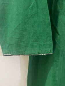 Green Kurta with Floral Embroidery
