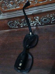 Black Designer Sunglasses