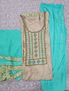 Koskii Peach Kurta With Contrasting Green Bottom