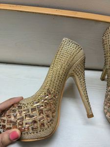 Party Wear Golden Heels