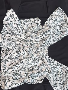 Flowy Floral Print Tunic Top