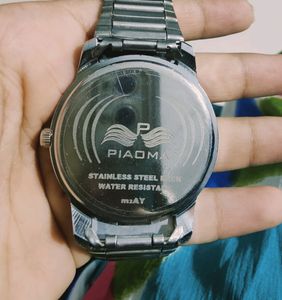 Men's Analog Watch. Like New. No Offered Coins