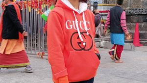 Gucci Hudi