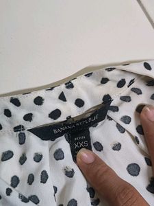 Banana Republic Polka Dot Top