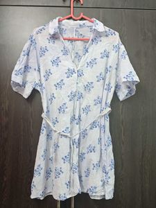 Chic Blue Floral Shirt Dress