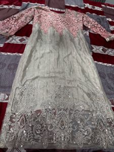 Elegant Embroidered pakistani suit Set
