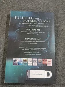 Unite Me - Tahereh Mafi