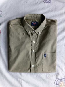 Men's Classic Button-Down Shirt