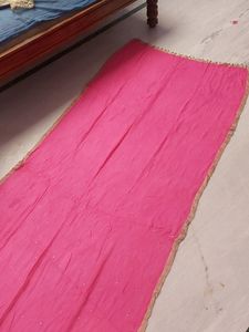 🆕✨Chiffon hot pink Dupatta..with light golden border and ghungroo💝
