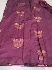 Elegant Maroon Saree with Intricate Designs