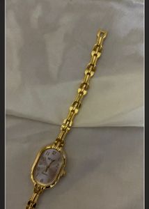 Nalini gold vintage Watch
