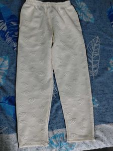 Cream clothing set for girls