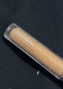becca concealer