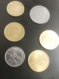 Indian Coin Collection – ₹2 Noida Mint, ₹5 AKAM