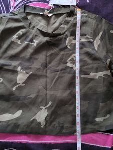 Camouflage Cropped T-Shirt