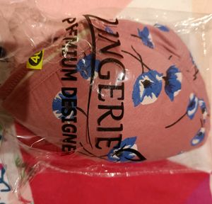 It's A Lingerie Soft Padded Printed Bra.Color (Gre