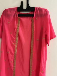 Kurti With Traditional Shrug